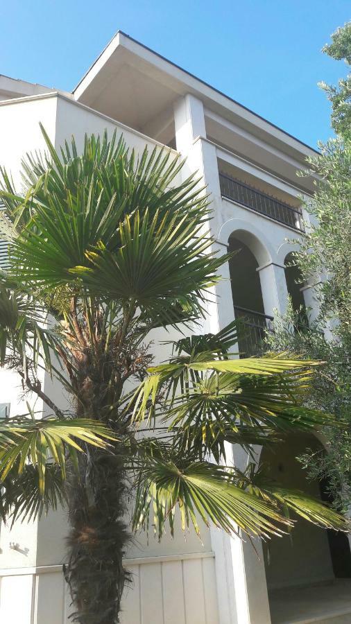 Apartmani Vitturi Kaštela Exterior foto